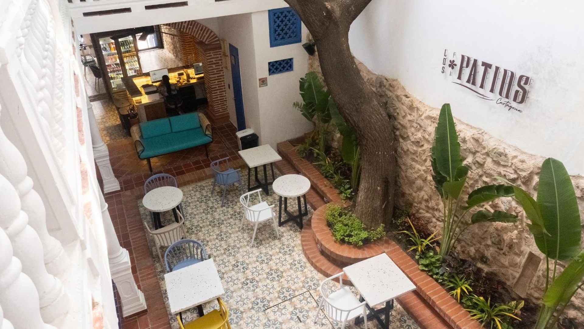 Hostal Patios