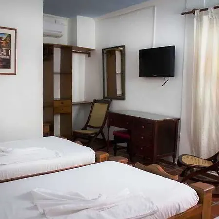 Patios Hostel *